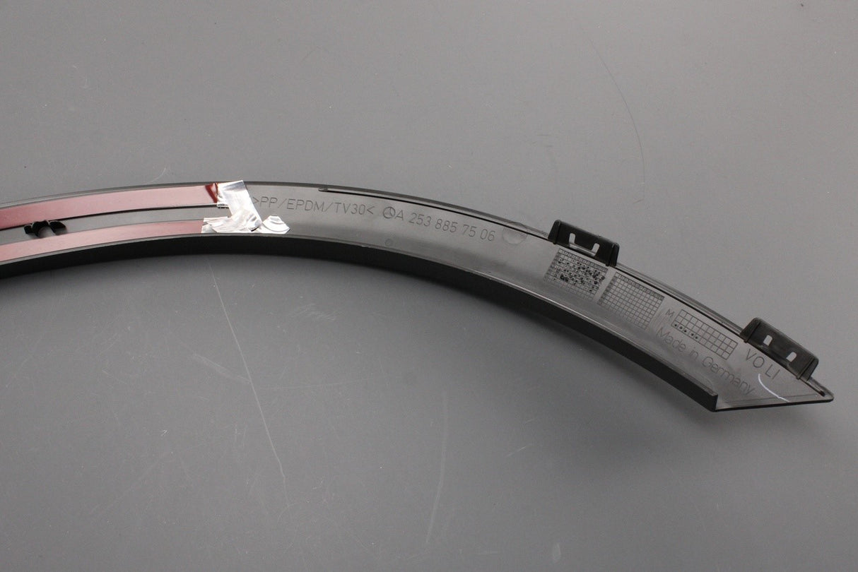 Mercedes-Benz GLC Coupe W253 front wheel arch trim (left) A2538857506