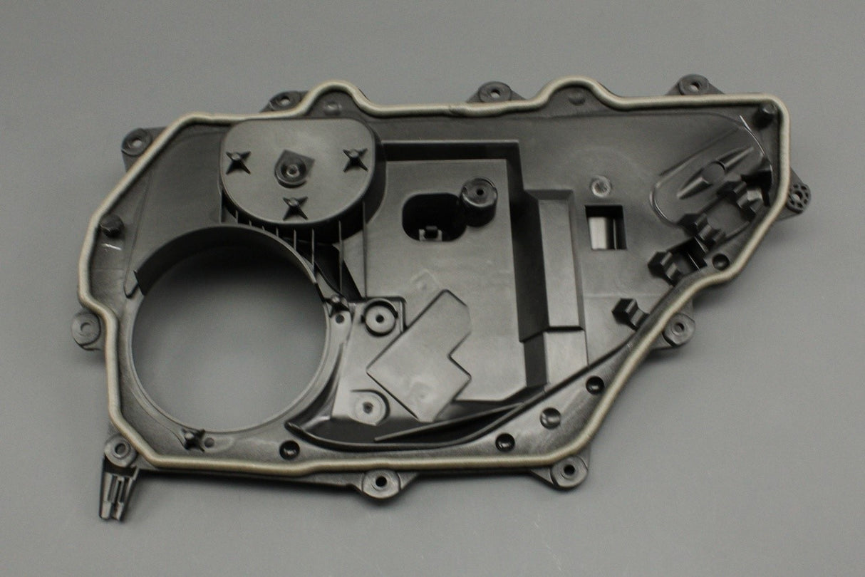 Range Rover 2013-2022 rear door trim panel (left) LR117943