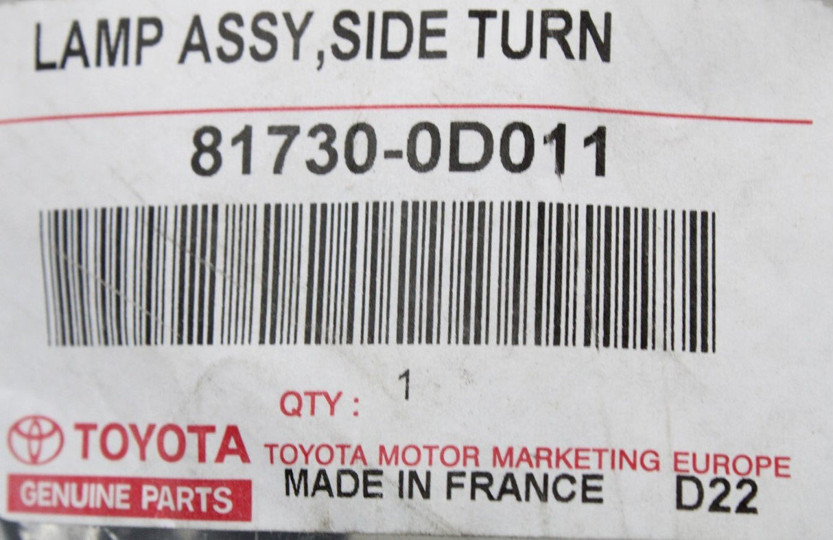 Toyota Yaris turn signal indicator 817300D011