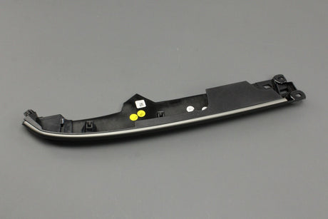 Land Rover Discovery 2017-on instrument panel side trim (left) LR085807