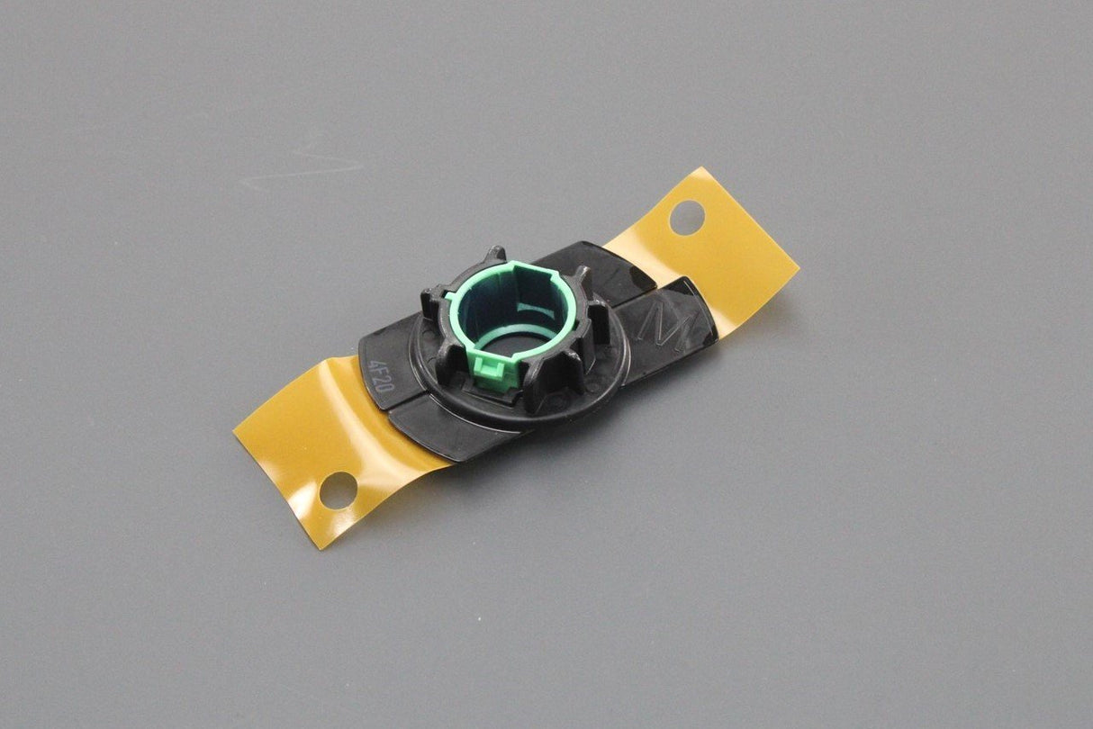 Toyota ultrasonic parking sensor retainer bracket 8934847040J3