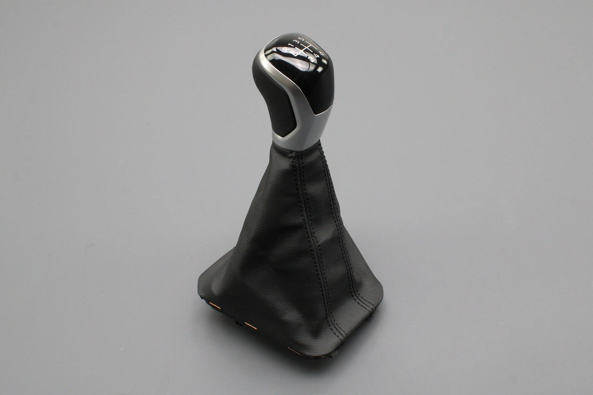 VW T-Roc 2018-on gear stick knob with gaiter (manual) 2GA711123E POB