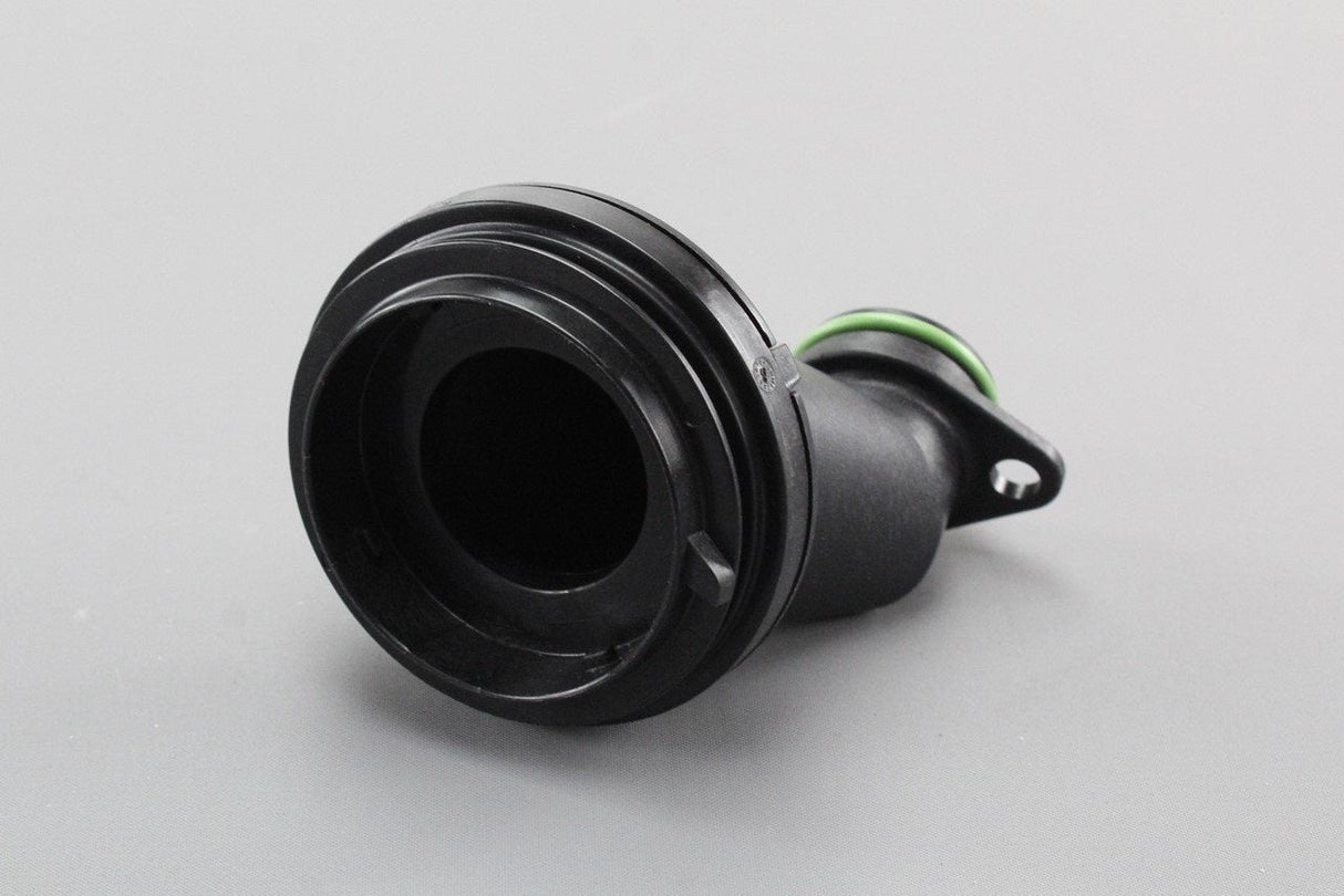VW Amarok Touareg Audi A4 A5 A6 cylinder head oil filler 3L 059103482H