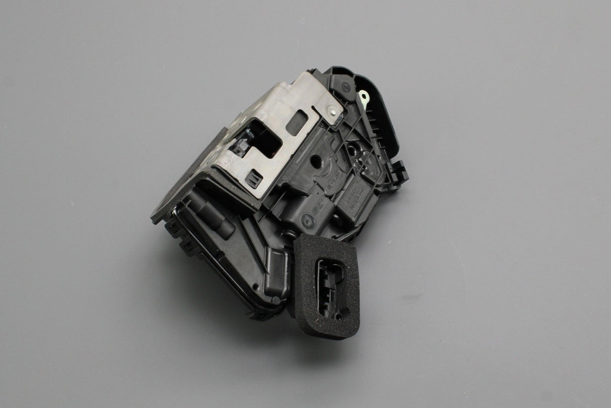 VW Golf Tiguan T-Roc Audi Skoda SEAT front door lock (right) LHD ONLY 5TB837015D