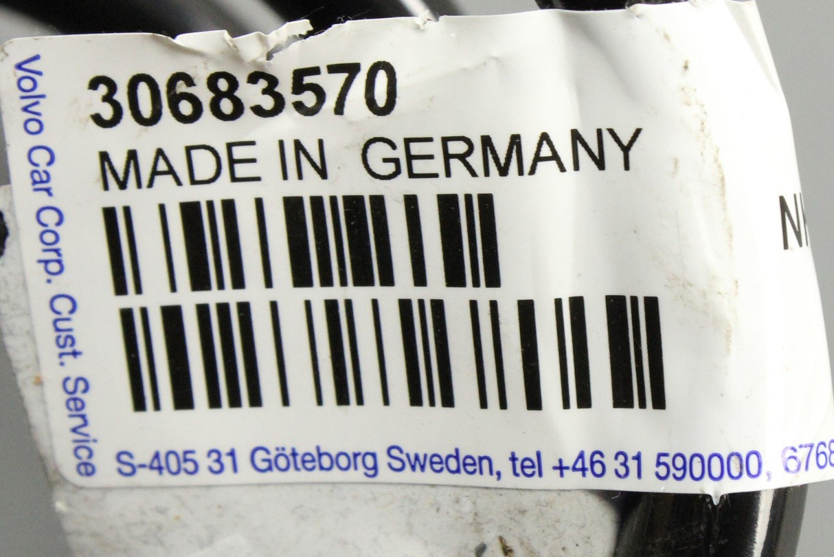 Volvo C30 C70 S40 V50 rear suspension coil spring (x1) 30683570