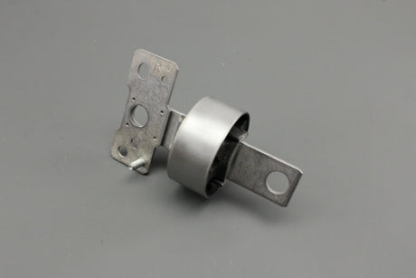 Volvo S60 S80 V60 V70 XC60 XC70 rear trailing arm bush (right) 31476222