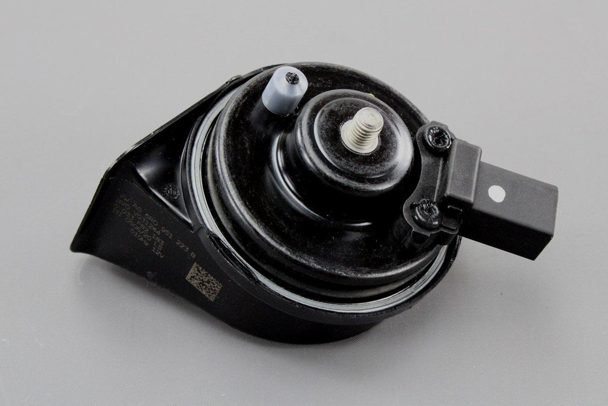 VW Amarok Polo Transporter T6 Skoda Fabia horn (high tone) 6R0951223B