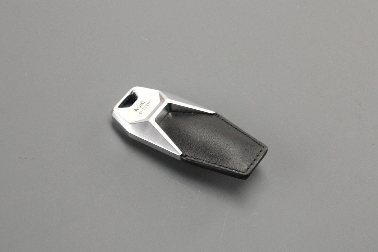 Audi e-Tron leather keyring 3181900620