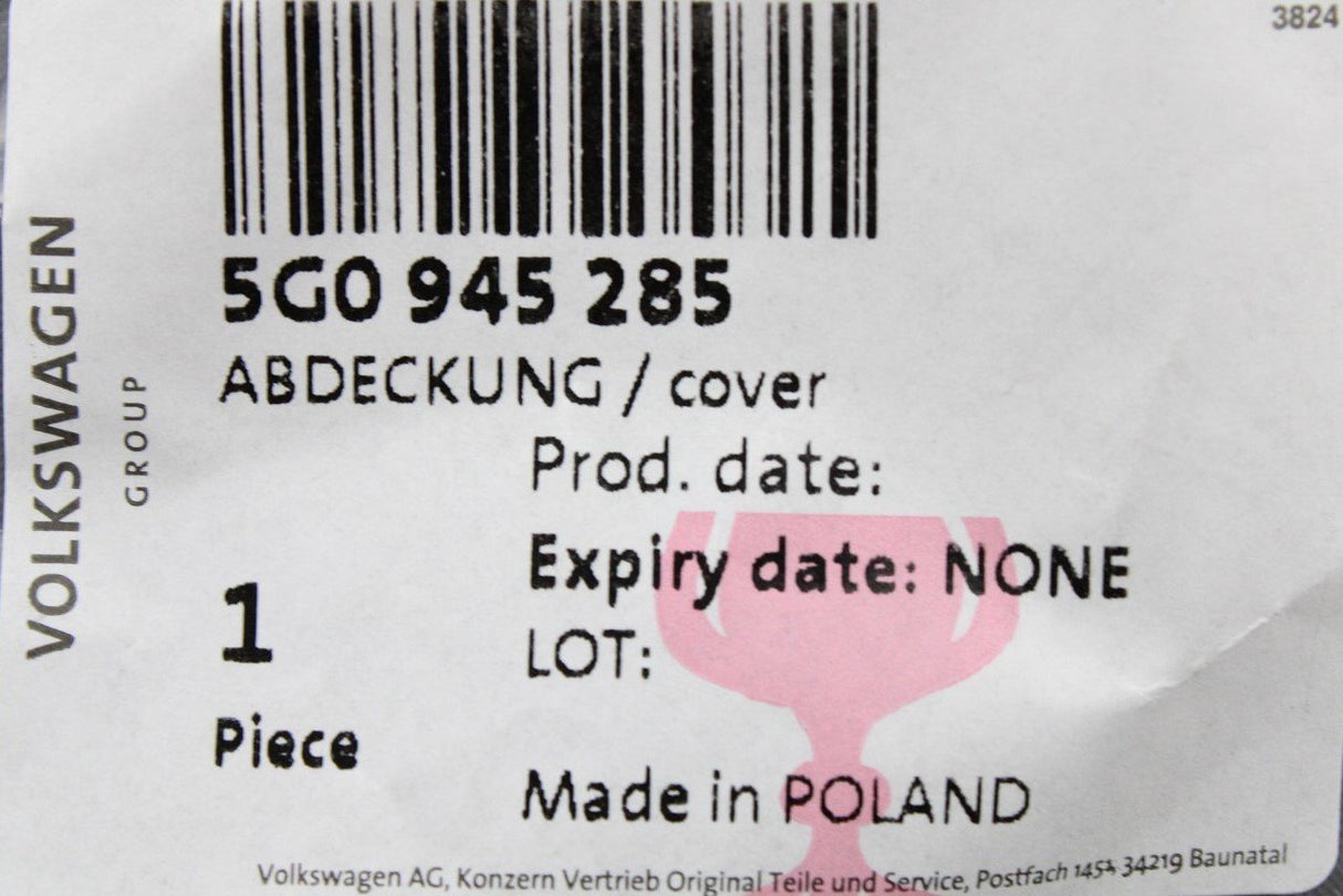 VW Golf MK7 2013-17 internal cover for tail light (left outer) 5G0945285