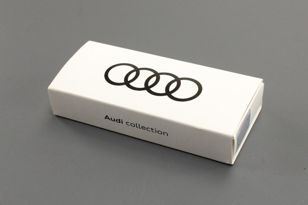 Audi Q5 leather keyring 3181900615