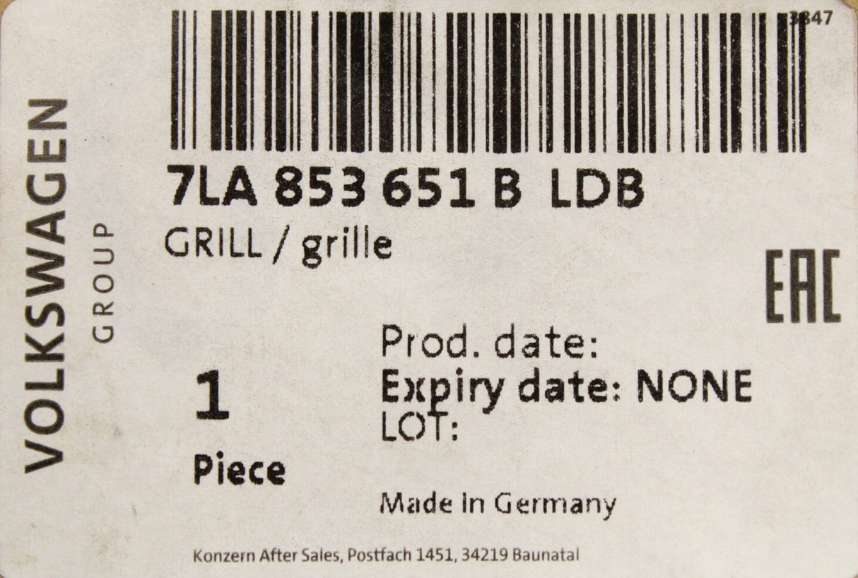 VW California Caravelle T6.1 20-on front radiator grille 7LA853651B LDB