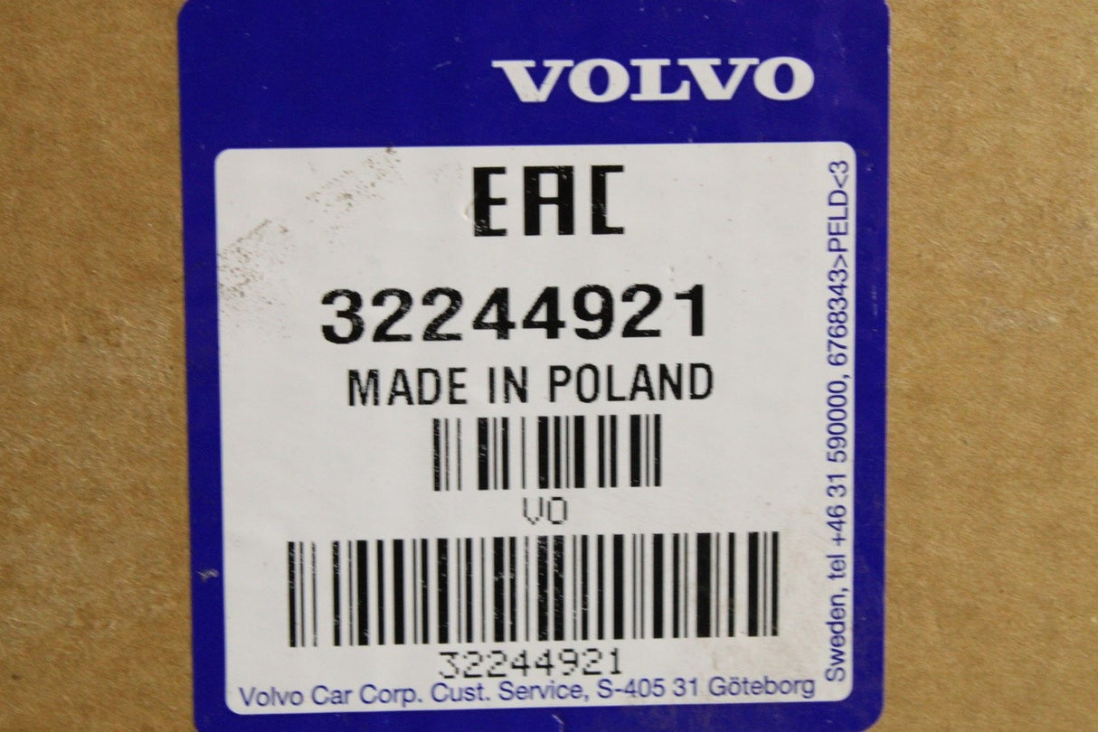 Volvo S90 V90 2017-on front windscreen glass 32244921