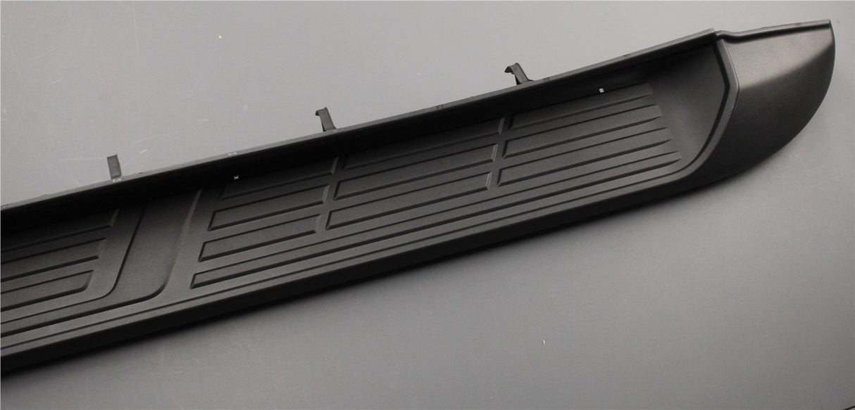 Toyota Hilux 2015-on side step cover (right) 51701-0K040