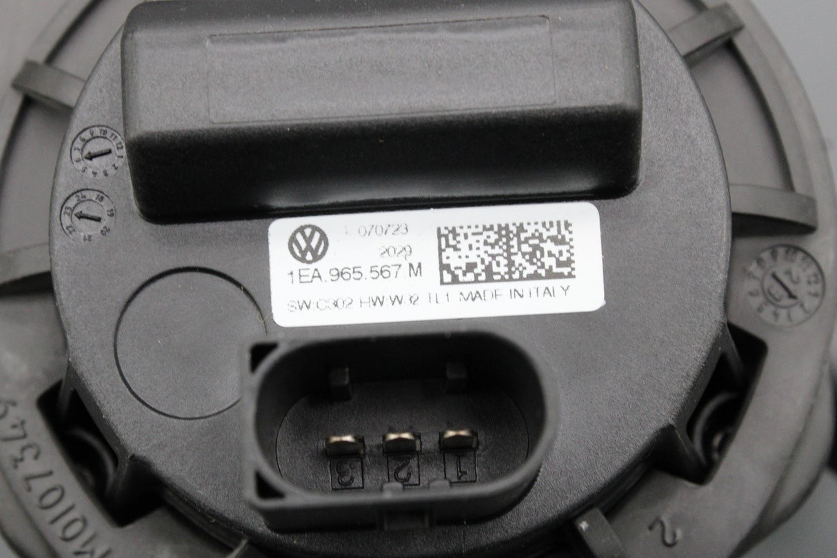 VW ID.4 Audi Q4 e-tron Skoda CUPRA auxiliary coolant pump 1EA965567M