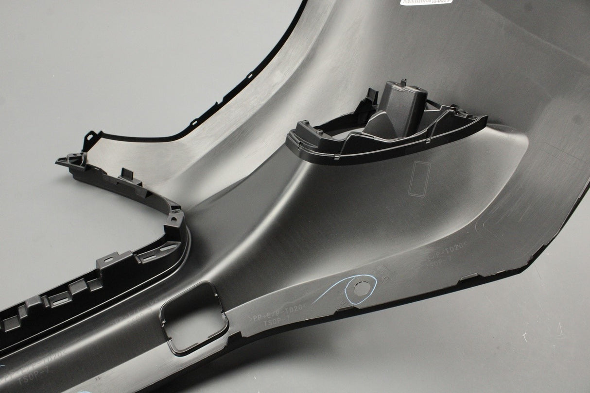 Toyota Highlander 2019-on front bumper cover (primed) 52119-0E982