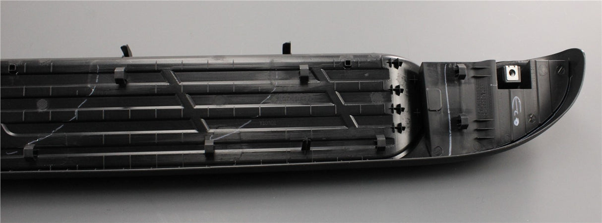 Toyota Hilux 2015-on side step cover (right) 51701-0K040