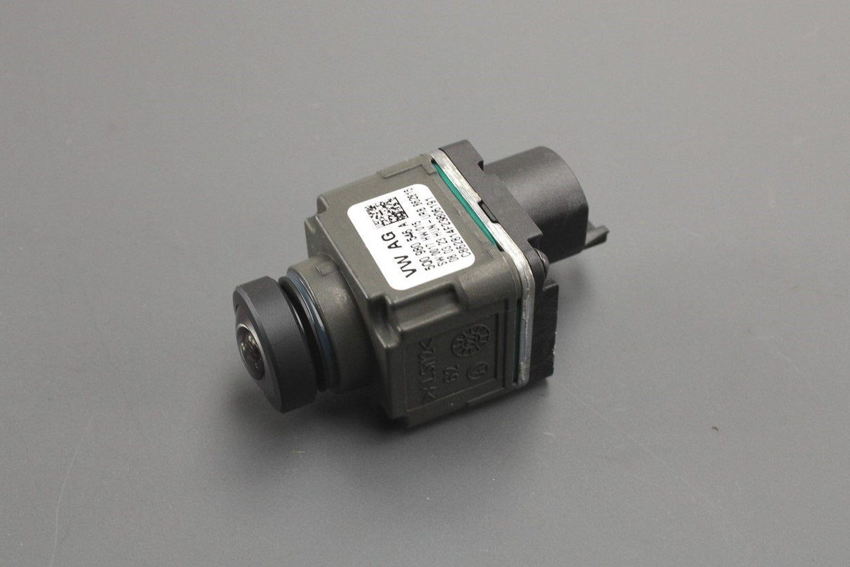 VW Tiguan Audi A4 Q7 RS4 Skoda SEAT front camera 5Q0980546A