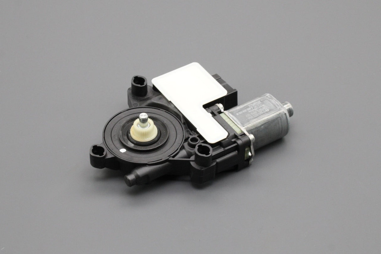 VW Taigo Skoda Fabia SEAT Arona front window regulator motor 2Q2959405C