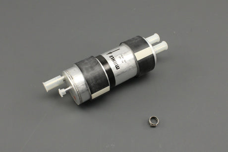 BMW X5 E70 06-10 4.8i fuel filter / pressure regulator 16127234923