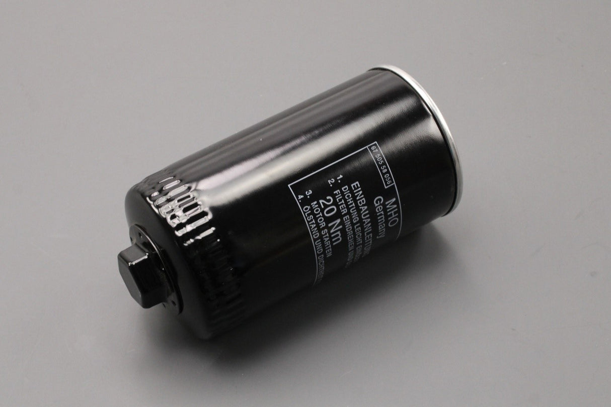 VW Transporter T4 91-04 LT 83-96 2.4 2.5 oil filter element 074115561