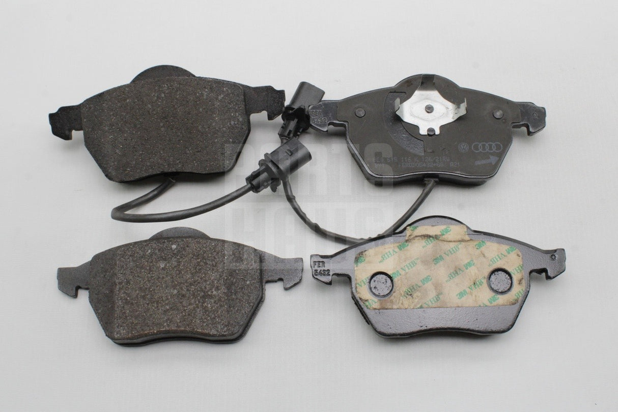 Audi A4 2001-2009 A6 2005-11 SEAT Exeo brake pads kit (front) 8E0698151K