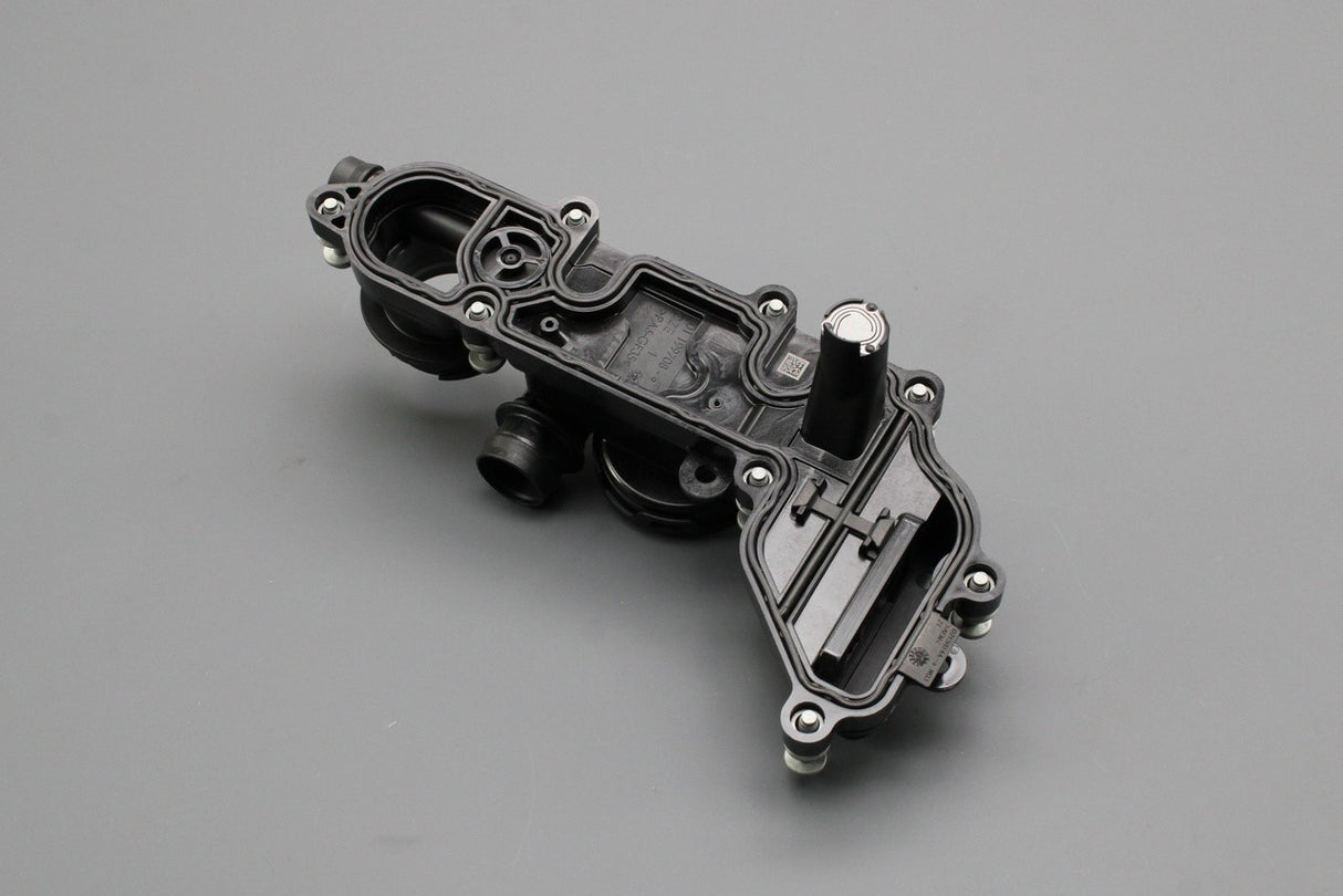 VW Audi A3 Skoda SEAT 1.5 TSI crankcase breather PCV valve 05E103495AH