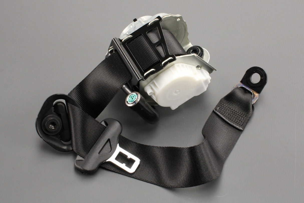 Mercedes-Benz GLS C167 2019-on seat belt (rear left) A1678600001 9C94