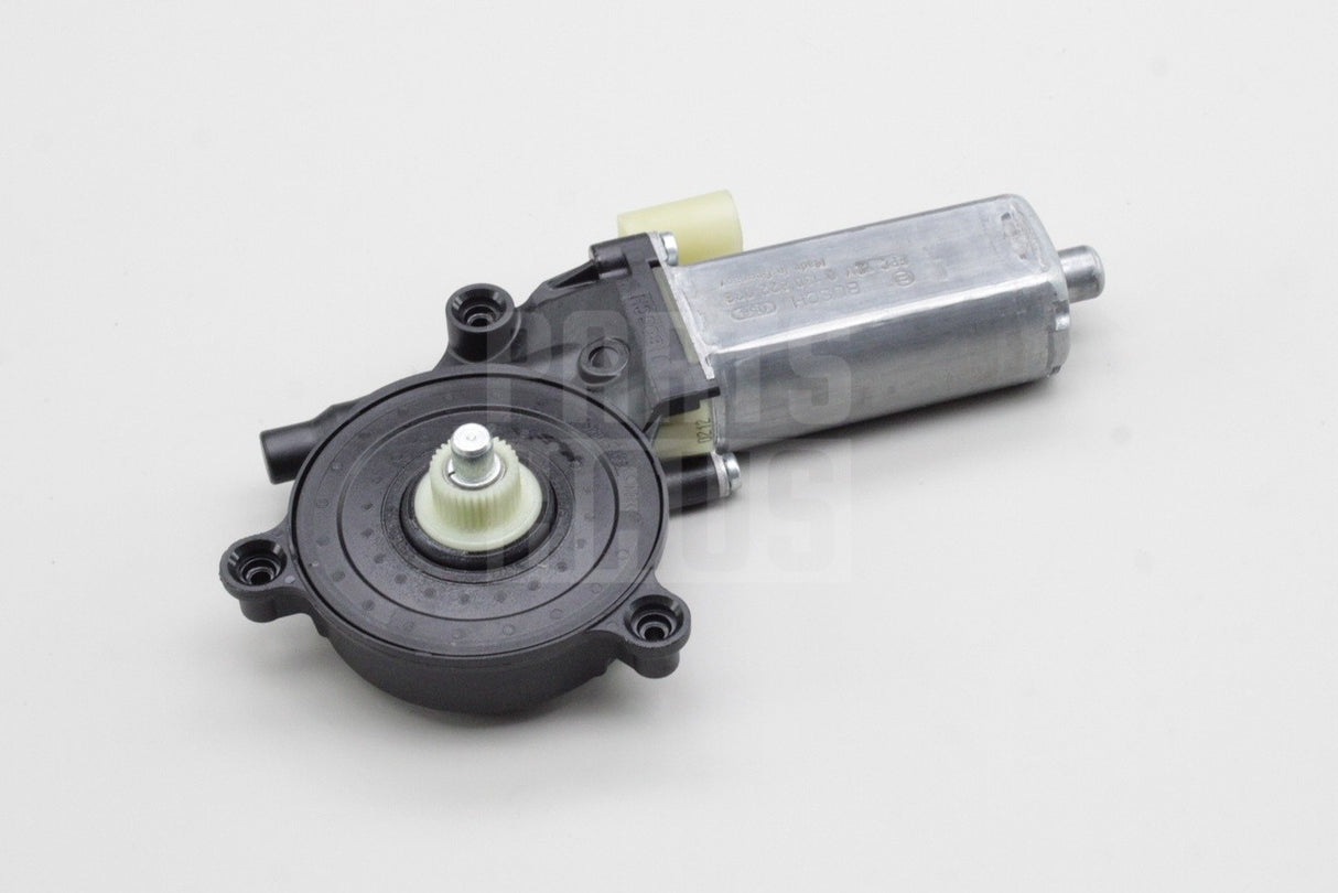 Audi TT TTS TTRS Roadster 07-14 wind deflector actuator motor 8J7959111