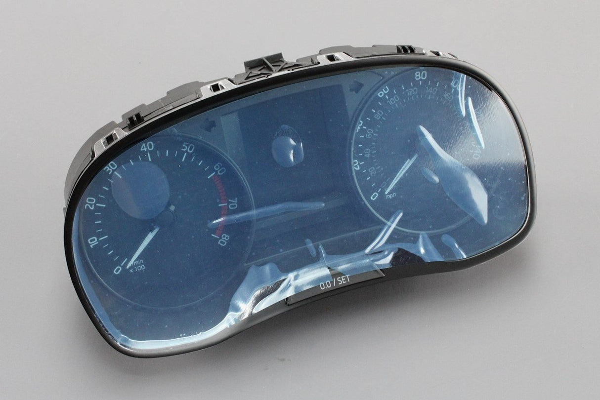 Skoda Fabia 6V 2015-2021 Instrument cluster (MPH) 6V0920900B