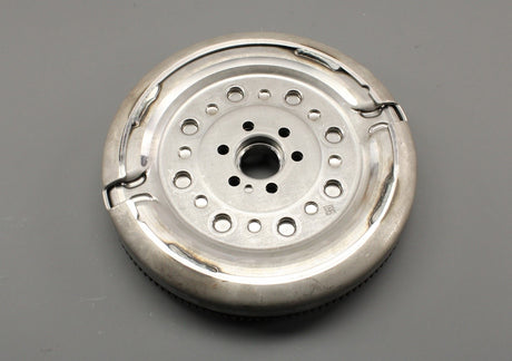 VW Golf MK5 Polo Audi A3 8L Skoda SEAT 1.9 TDI flywheel 038105266BC