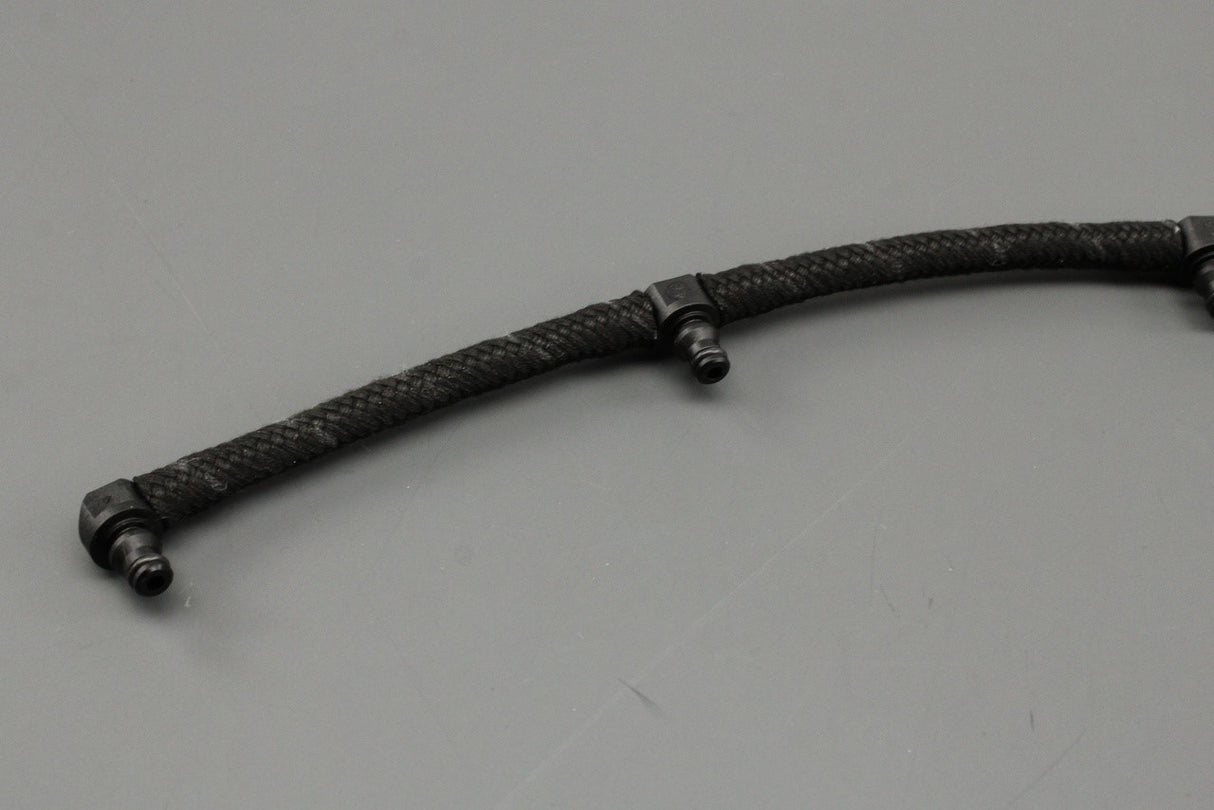 BMW 5' E39 7' E38 E65 X5 diesel fuel overflow hose (M57) 13537789607