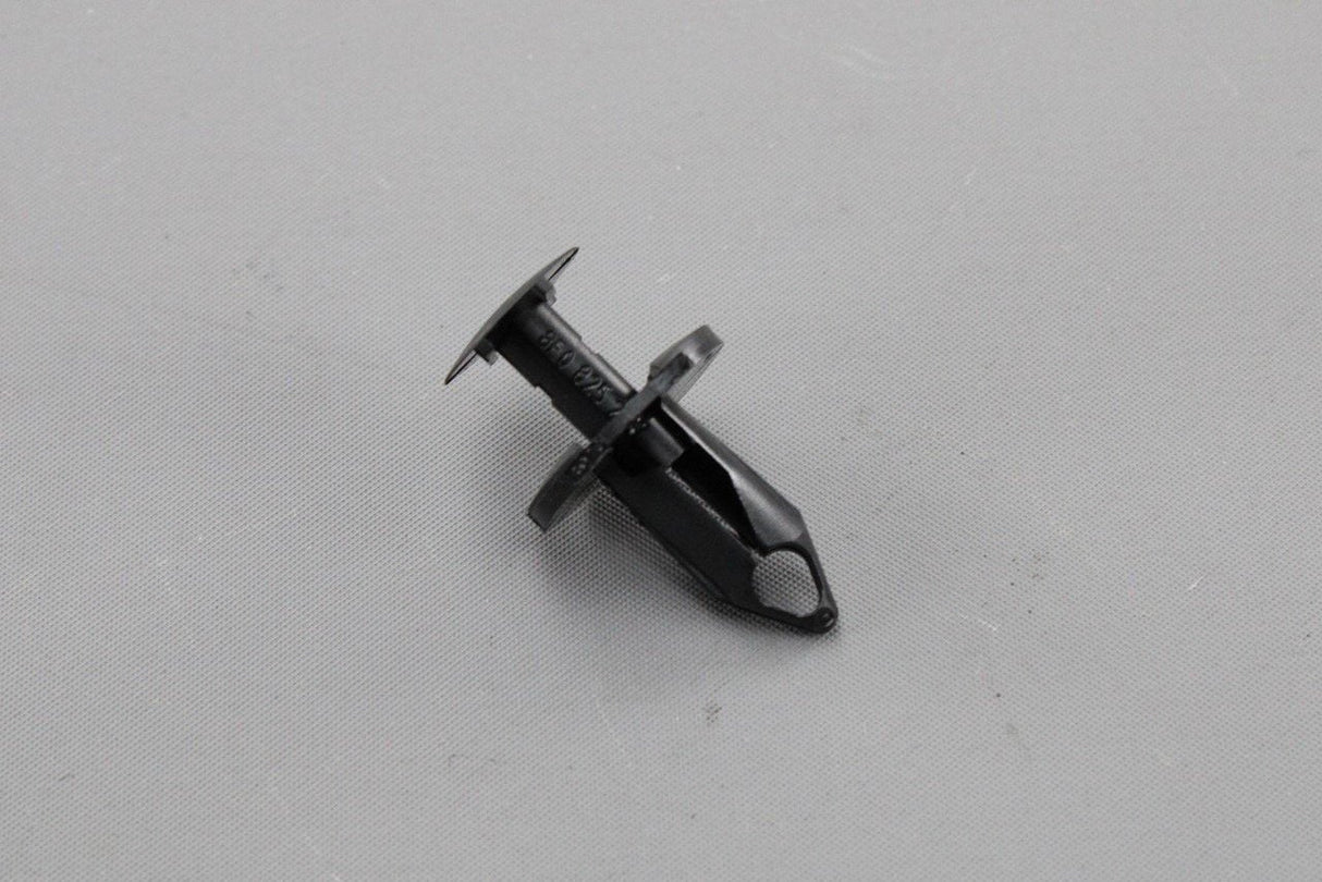 VW Audi Skoda SEAT spreader rivet for underbody trim 8mm (x1) 8E0825267