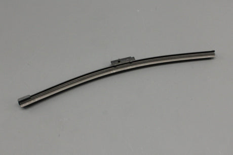 BMW 3' E91 Touring 04-12 rear wiper blade 61627198558