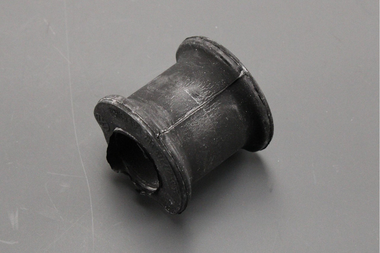 VW Transporter T5 T5.1 T6 T6.1 rear anti roll bar bush 7H5511414