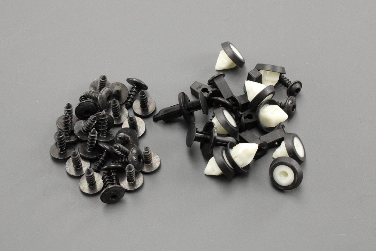 Audi Q4 e-tron 2022-on wheel arch liner attachment screw set 89A098629