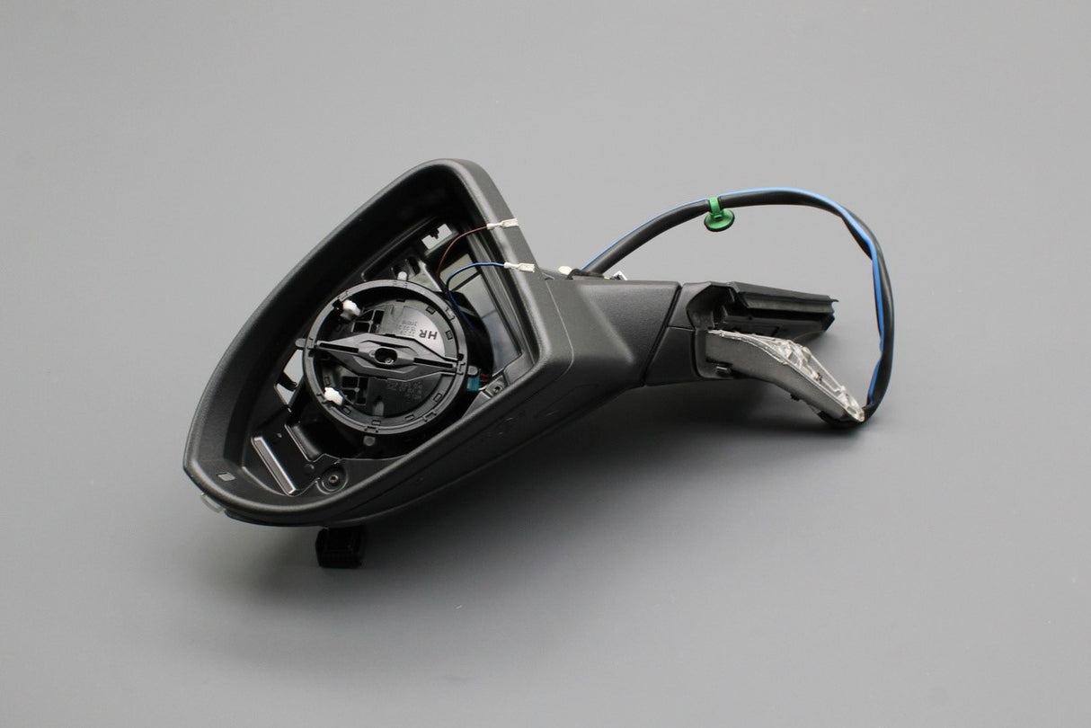VW Golf MK7 2013-17 exterior wing mirror housing (left) 5G2857507BN 9B9