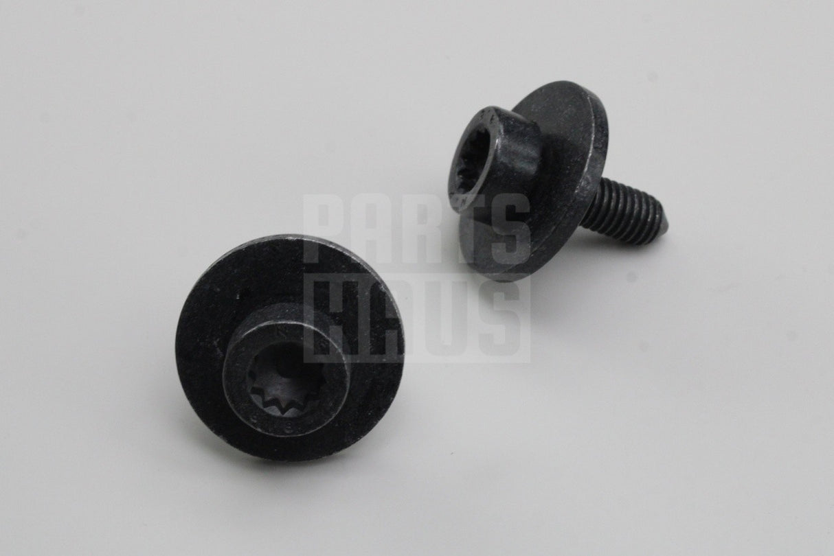 Audi A3 8V 2013-2016 underbody trim fixings kit 8V5098646