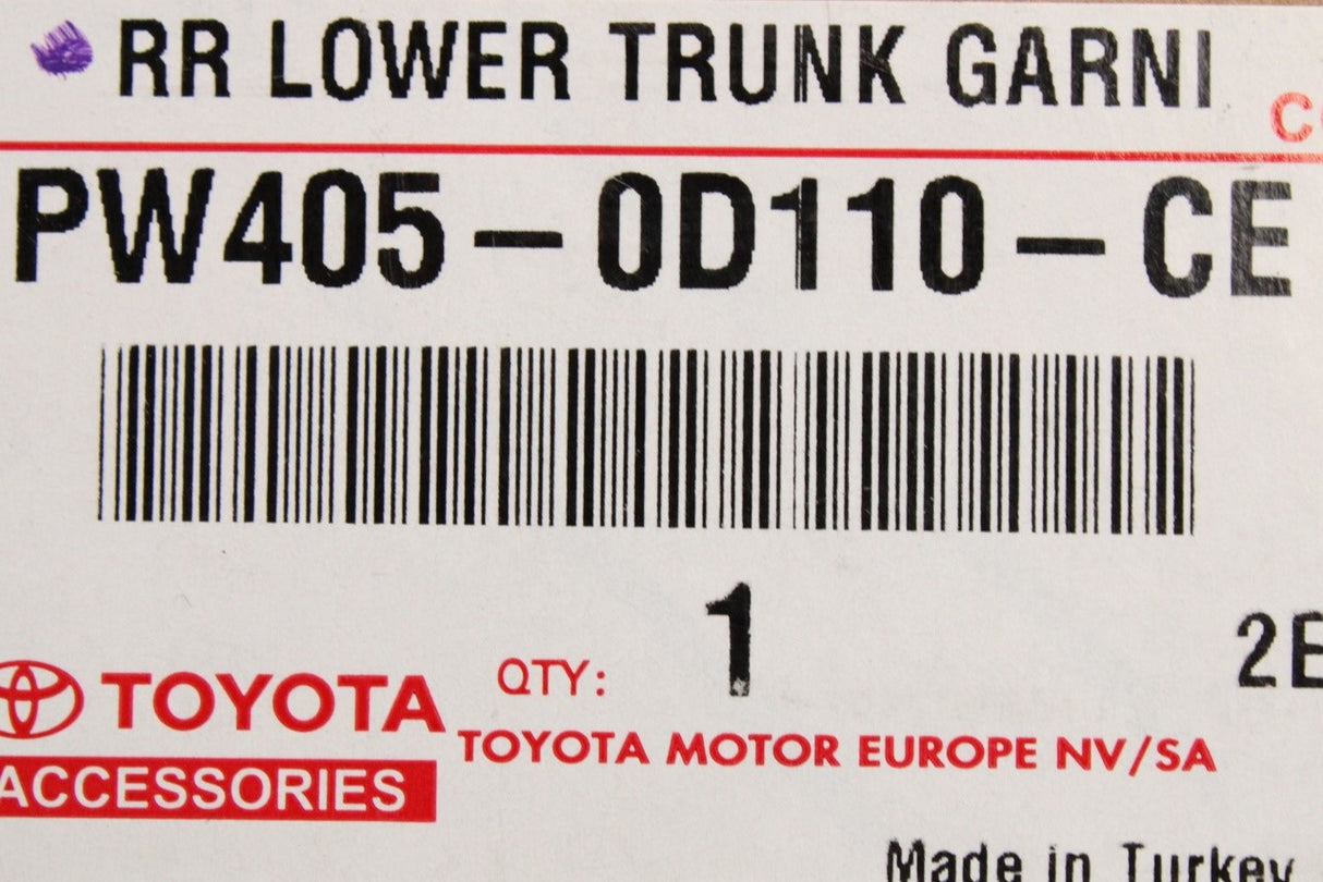 Toyota Yaris Cross tailgate boot lid trim (black) PW405-0D110-CE