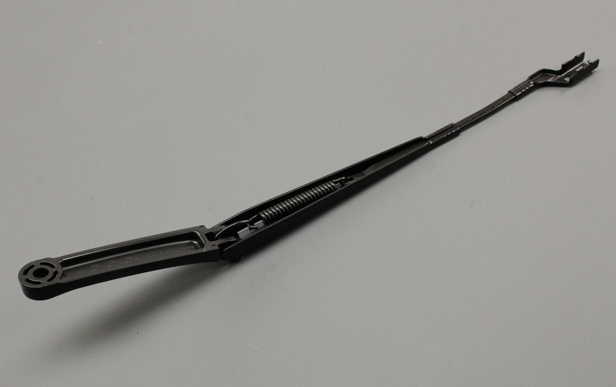 SEAT Arona Ibiza 2018-on RHD wiper arm (front right) 6F2955410