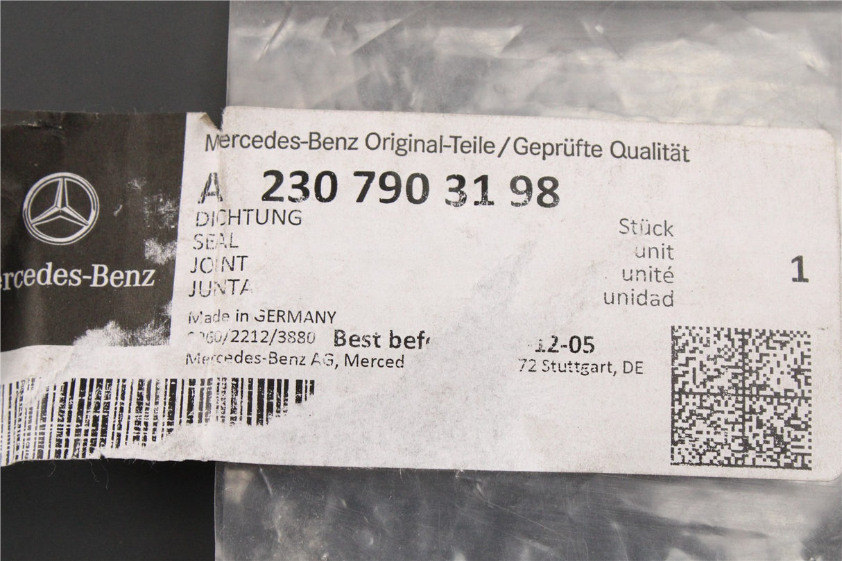 Mercedes-Benz SL W230 lower rear window seal A2307903198