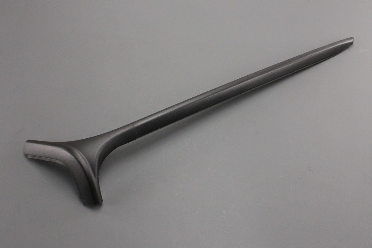 Mercedes-Benz G63 AMG W463 upper a-pillar trim (left) A46369827007C45