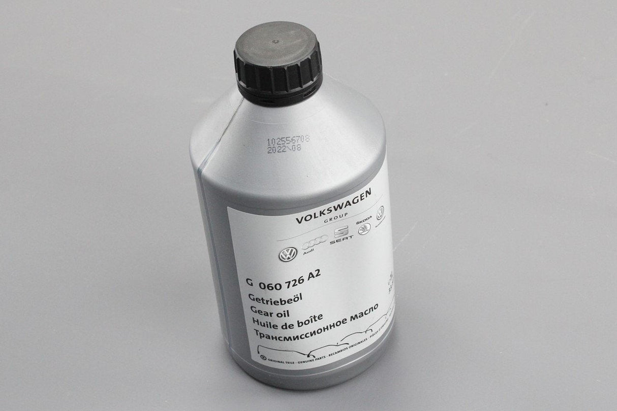 VW Audi Skoda SEAT manual transmission gearbox oil 1L G060726A2