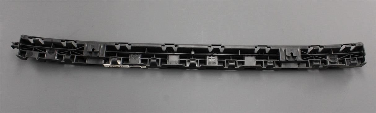 Mercedes-Benz A-Class W176 rear bumper bracket (centre) A176885006564