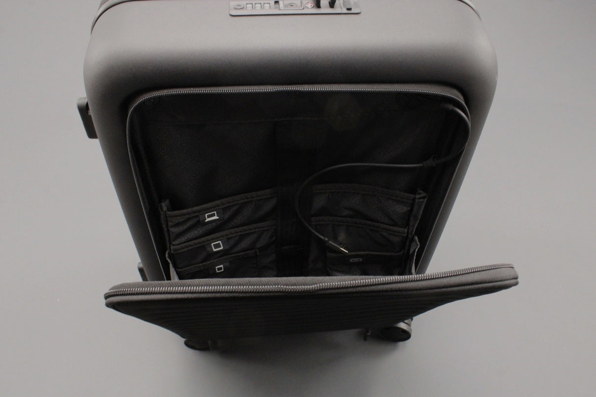 Audi Samsonite hard shell cabin luggage suitcase 3152100600