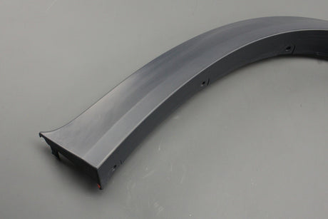 BMW X5 E70 2006-2013 rear wheel arch trim cover (right) 51778037294