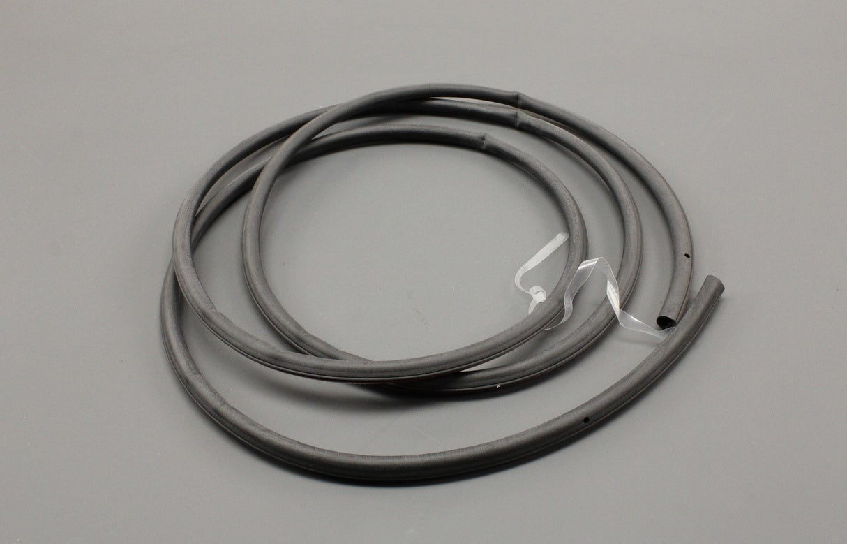 SEAT Ateca 2016-on rear outer door seal (right) 575839912C 9B9