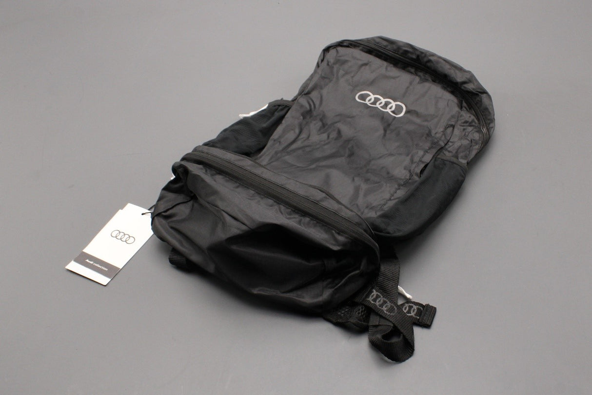 Audi 2-in-1 hip bag & daypack bag 3152200100