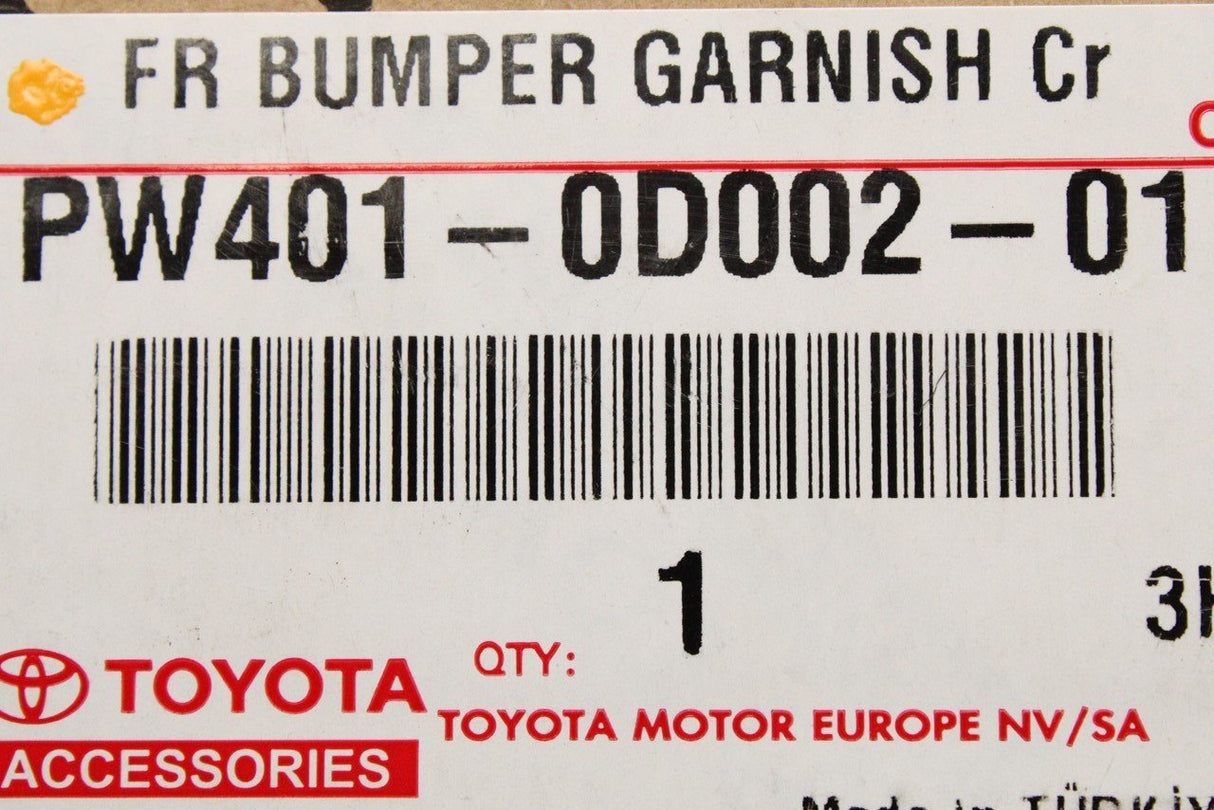 Toyota Yaris bumper chrome garnish trim (front) PW401-0D002-01