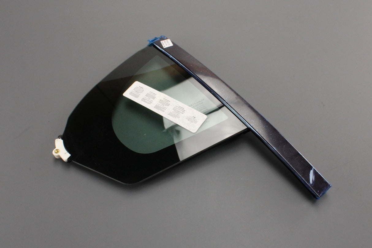 Jaguar XF 2009-2015 rear quarter window (right) C2Z28406