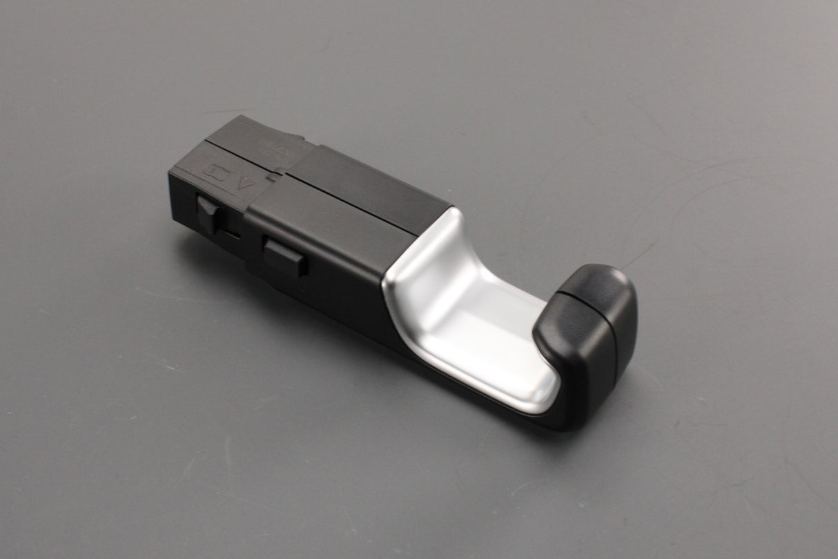 Jaguar accessory headrest Click and Hook J9C2169